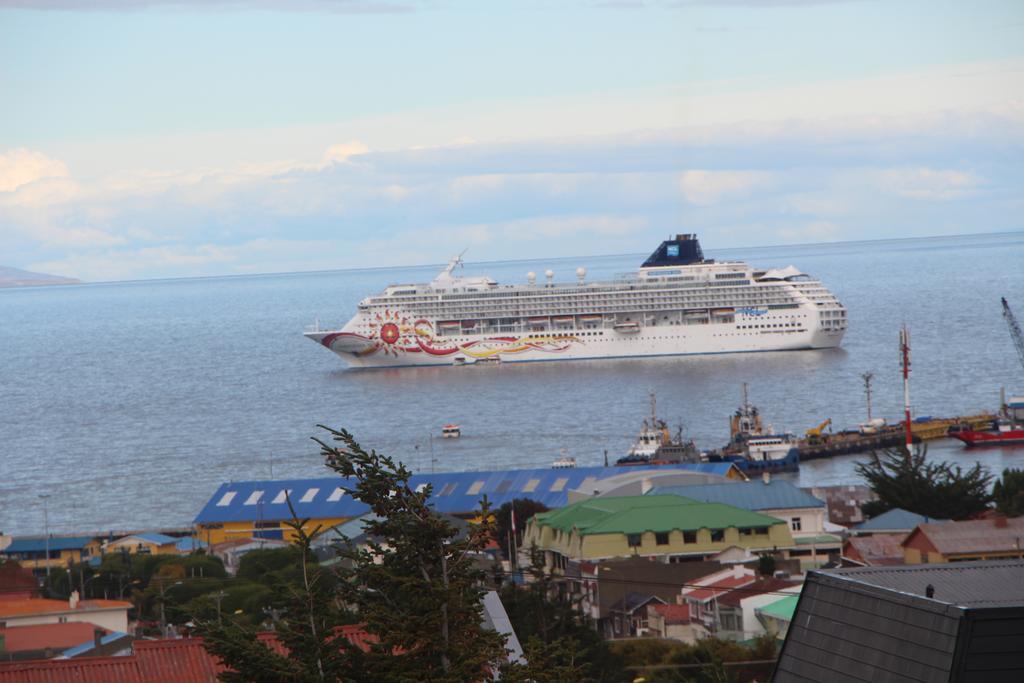 Hostal Fernando De Magalhaes Punta Arenas Exteriör bild